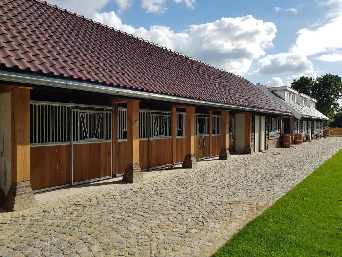 De Cromvoirtse Bed And Breakfast Exterior foto